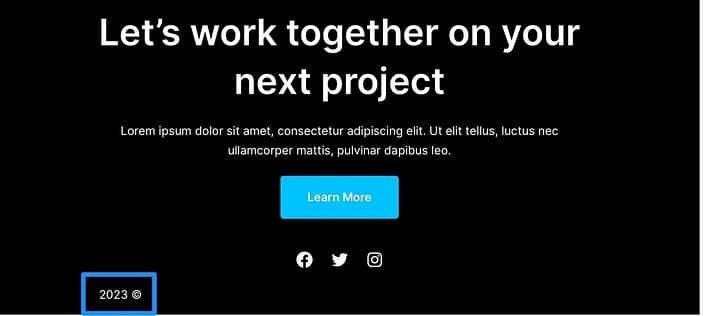 在带有块主题的页脚添加动态版权日期。